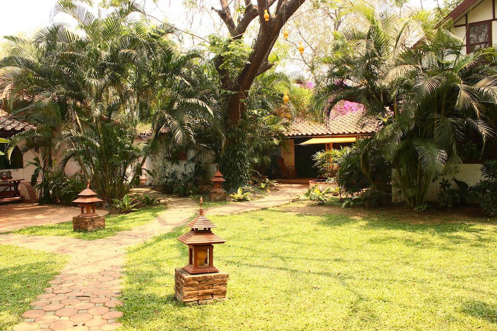 Secret Garden Chiangmai Hotel Szankampheng Kültér fotó